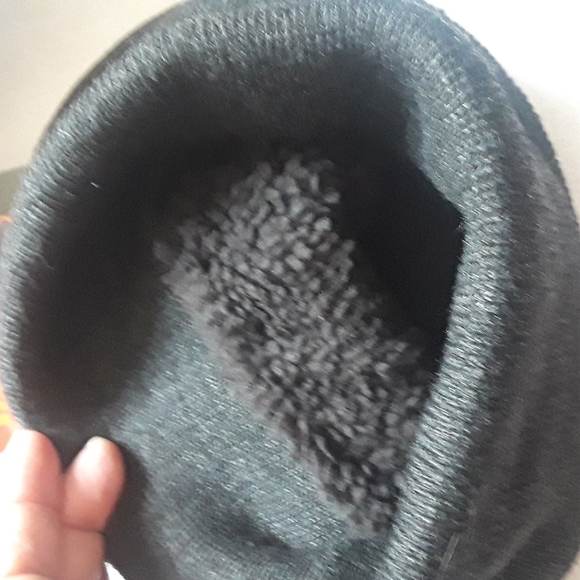 Polar Extreme Insulated Thermal Hat. OS Charcoal - Picture 4 of 5